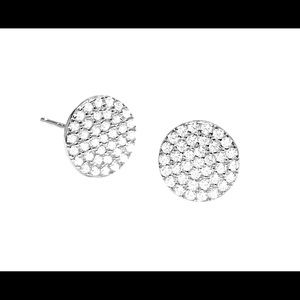 “Cuqui” small simple silver earrings 🤍